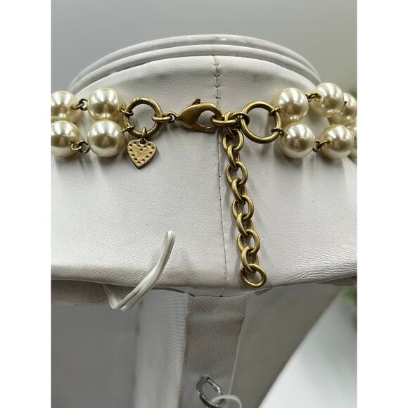 Stella and Dot Sophia MultiStrand Cluster Ivory Faux Pearl Bib Necklace - Picture 7 of 9